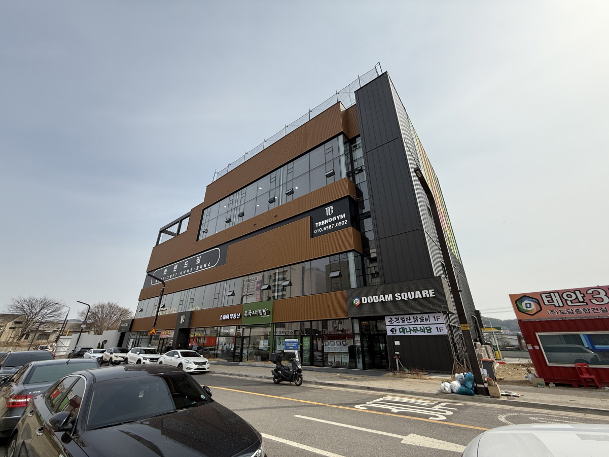 /user/d/dodam2019/editor/2505/693e2f1982fbecfc4f57d1a459fe3709_1748479902_1432.jpg 이미지크게보기